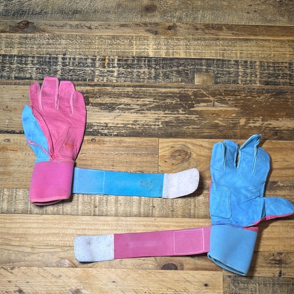 Pink and Blue No Surrender Gloves L - Picture 6 of 13